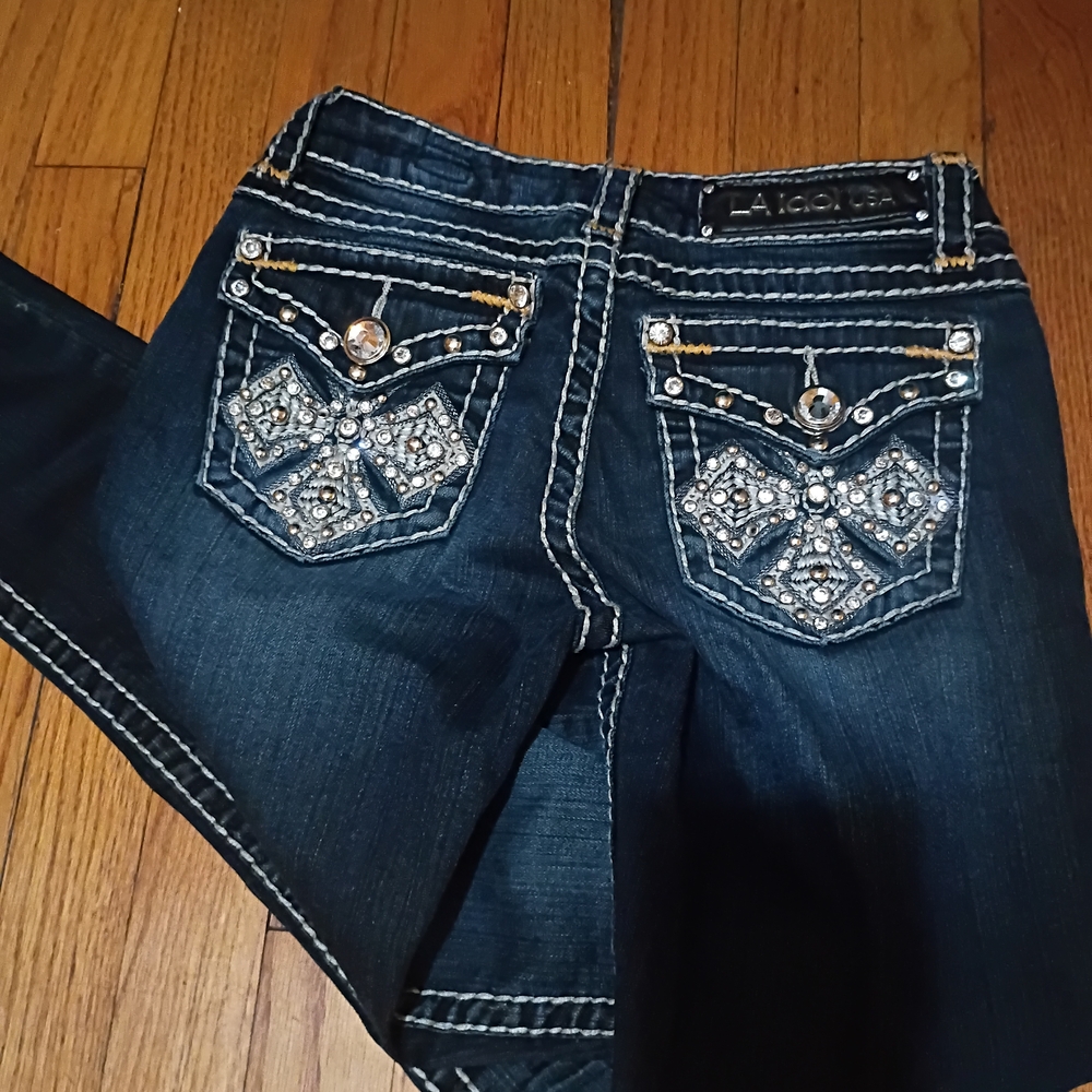 L.A. idol Women's Dark Wash Embellished Back-Pocket Jeans